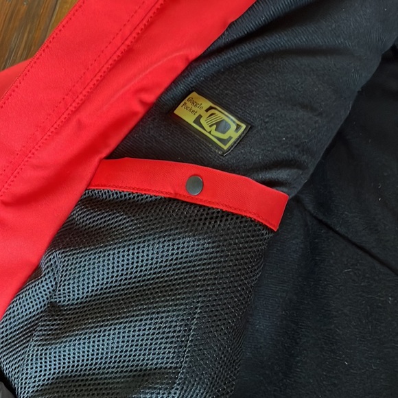 Phenix Juniors’ Ski Club Jacket (Unisex) - Picture 11 of 16